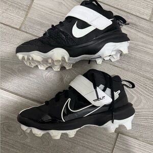Nike Trout Black and White Cleats